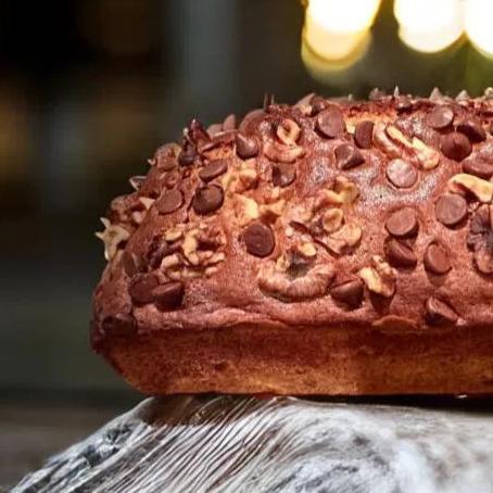 Loaded Loaf: Cinnamon, Chocolate Chips & Walnuts