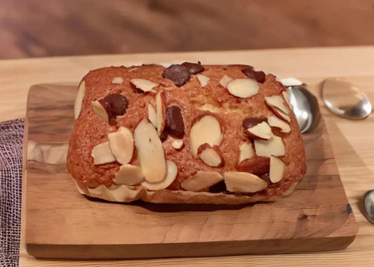 Almond Chocolate Chip Banana Bread Mini