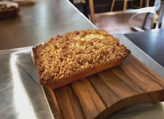 Apple Cinnamon Crumble Banana Bread